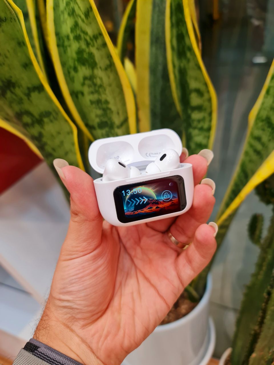 airpods LCD